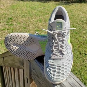 Nike women's zoom cage 3 tennis shoes